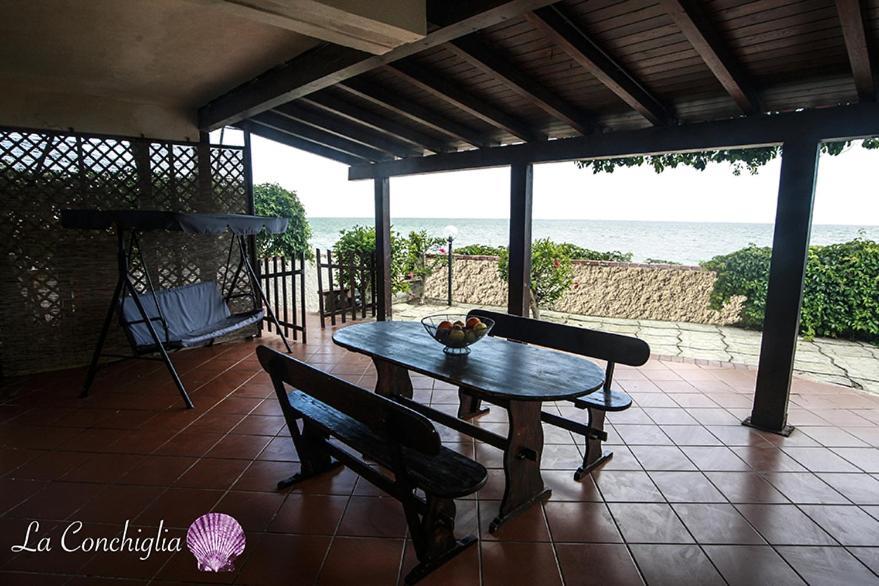 Casa La Conchiglia Sulla Spiaggia Lido di Noto Exterior foto